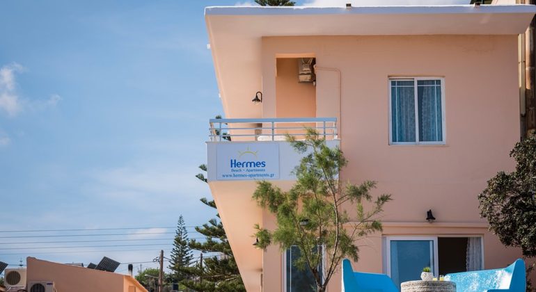 Exterior_0001